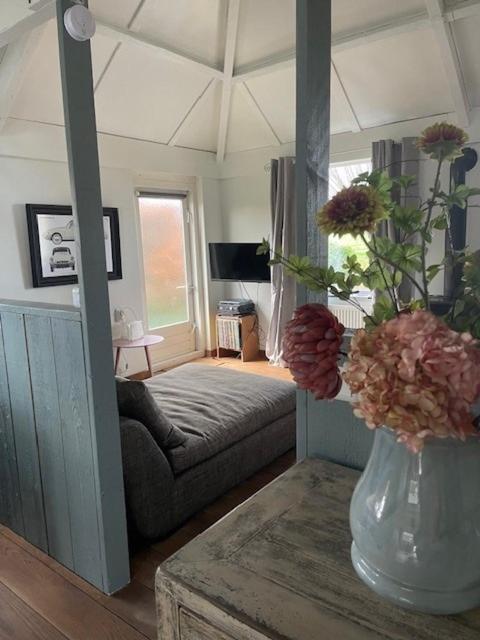 Holiday Cottage De Garage Inn Hank Eksteriør bilde